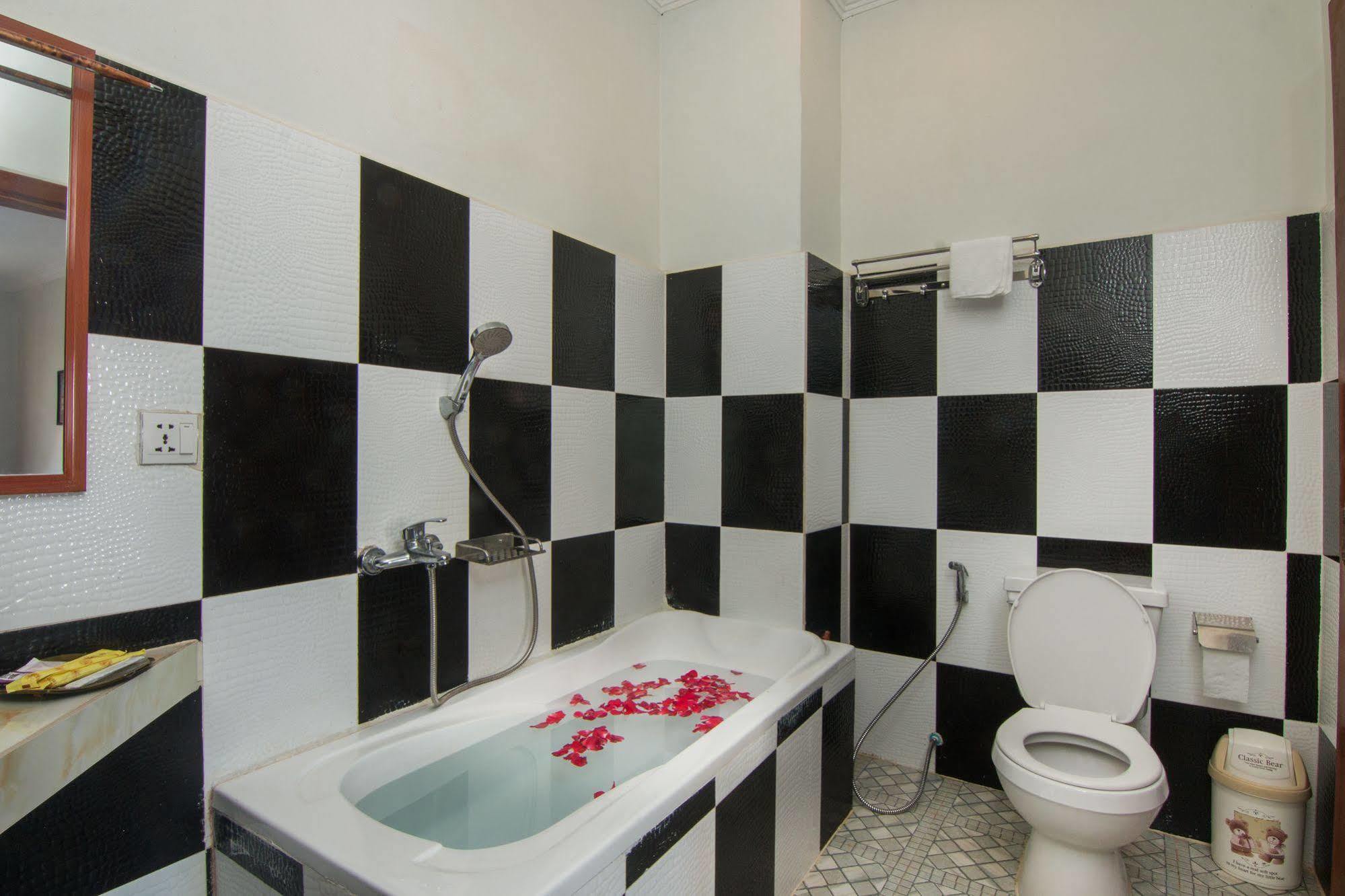 סיאם ריפ Angkor Udom Guesthouse מראה חיצוני תמונה